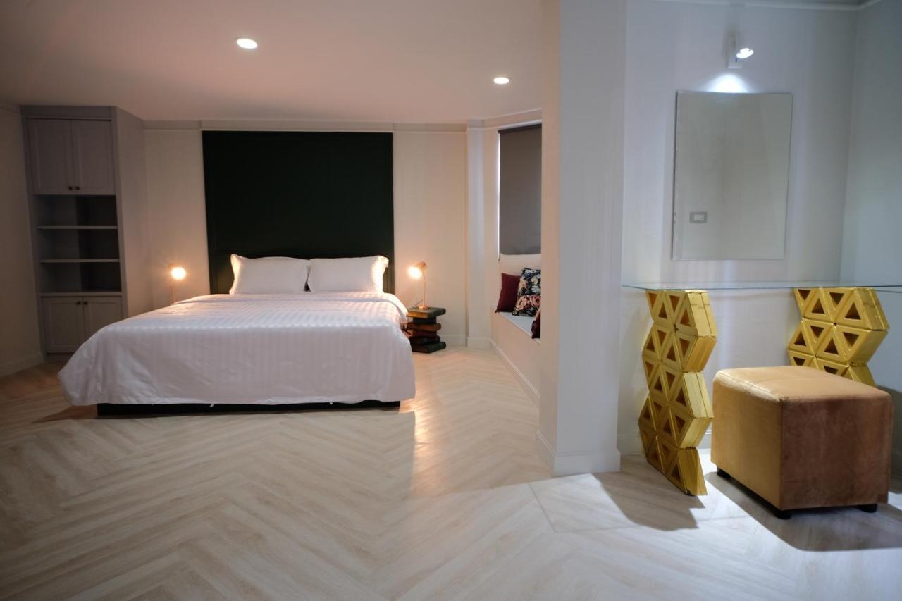 Apartmán Baan Khun Pra Duplex Rm3 Bangkok Exteriér fotografie